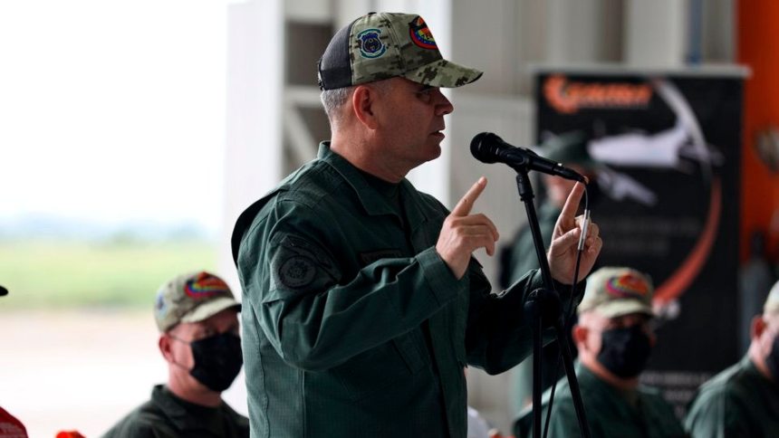 Ministro de Defensa de Colombia dio detalles de cooperación con Venezuela, negó reunión con Padrino