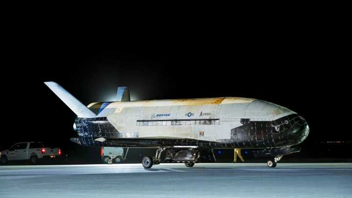 What is US Space Force X-37B, secretive military space plane?