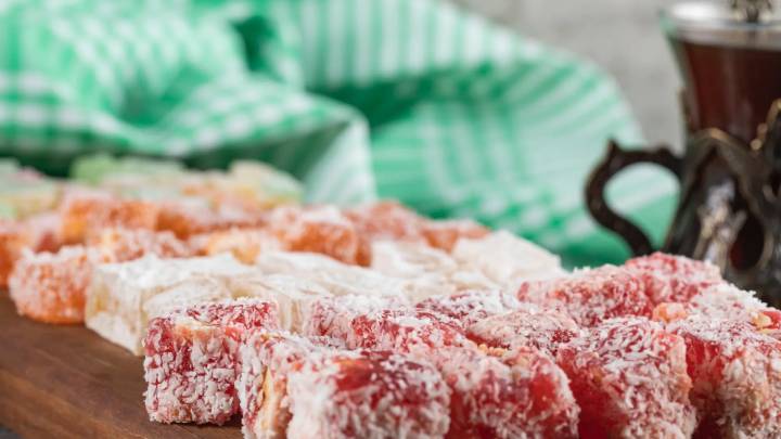 Así se prepara el postre turco que nos conquistó en Narnia: receta auténtica y fácil para hacer en casa