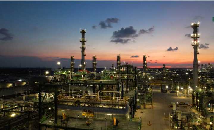Refinería de Minatitlán reiniciará operaciones, Olmeca continúa fuera de servicio