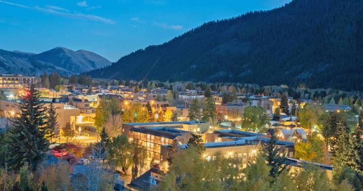 Ketchum to write third comp plan draft