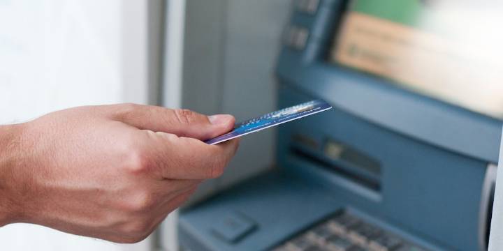 Bancos confirman malas noticias a quienes buscan créditos pagando menos intereses debido a problema en el Gobierno Petro