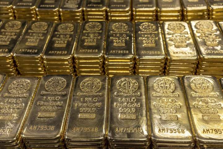 Trump says tariffs will not be placed on gold, bringing relief to bullion markets