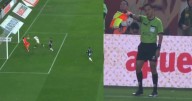 ¡Polémica en el clásico! Alex Valera anotó gol sobre Alianza Lima, pero fue anulado