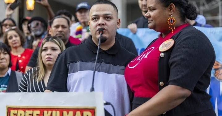 Salvadoreño Kilmar Abrego otra vez detenido y amenazado con ser deportado a Uganda