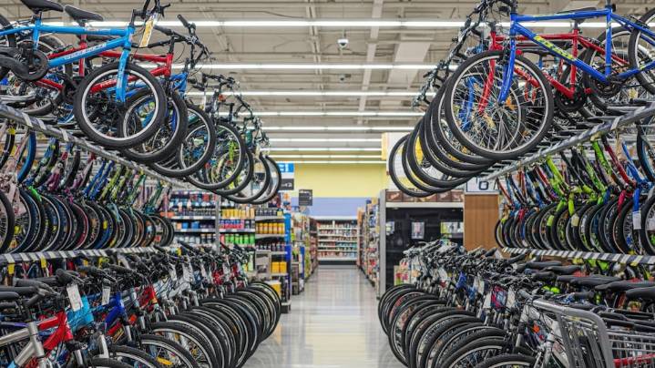 Supermercados liquidan bicicletas desde $121.491 y hasta 38% de descuento