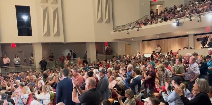 Hundreds get heated at Rep. Mike Flood's town hall in Lincoln