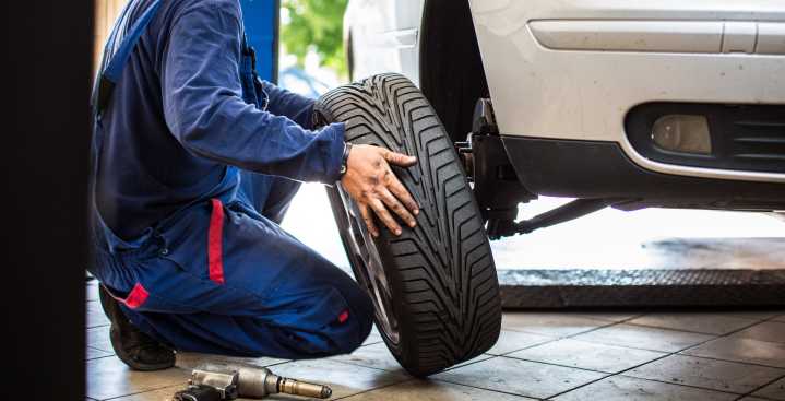 Labor day travel alert: aaa shares safety tips for drivers