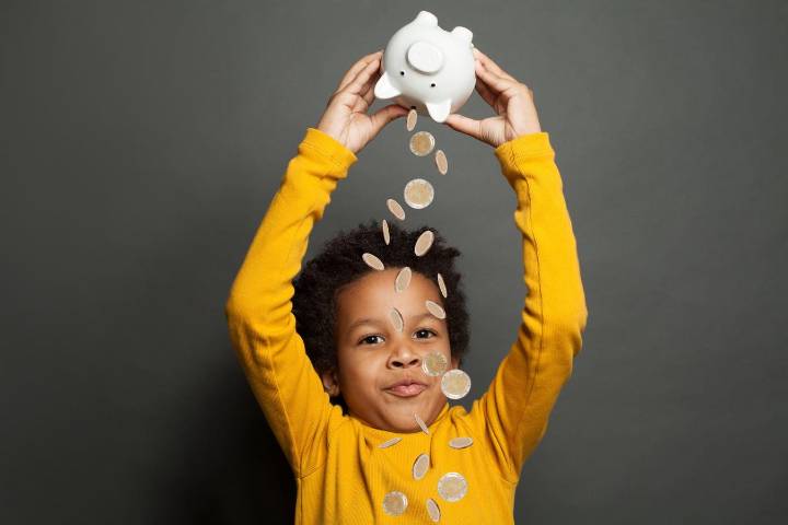 What Is Your Health Record Worth? The Unseen Economics Behind Your Medical Data
