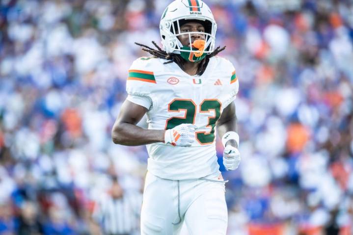 Two young safeties impressing at Miami Hurricanes camp