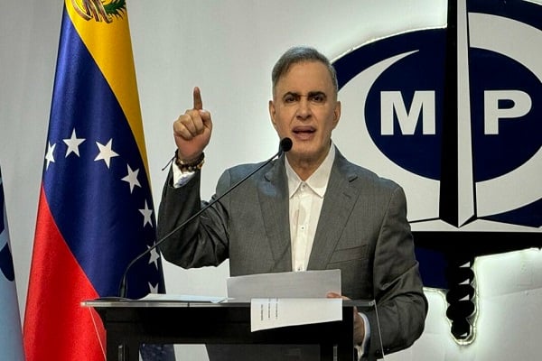 (VIDEO) Venezuela responde a EE.UU. tras aumento de "recompensa" contra Maduro