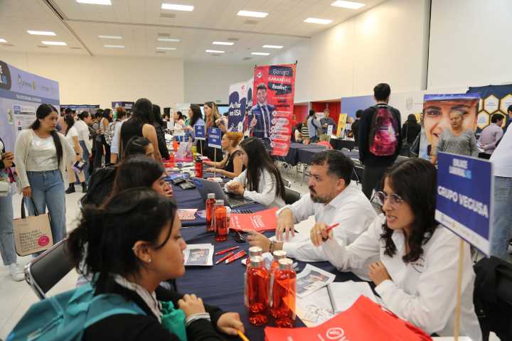 Secretaría de Economía abre oportunidades de empleo para jóvenes de Guanajuato