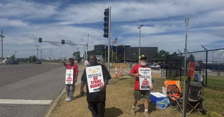 ‘No progress’ on Day 1 as talks restart between Boeing and union