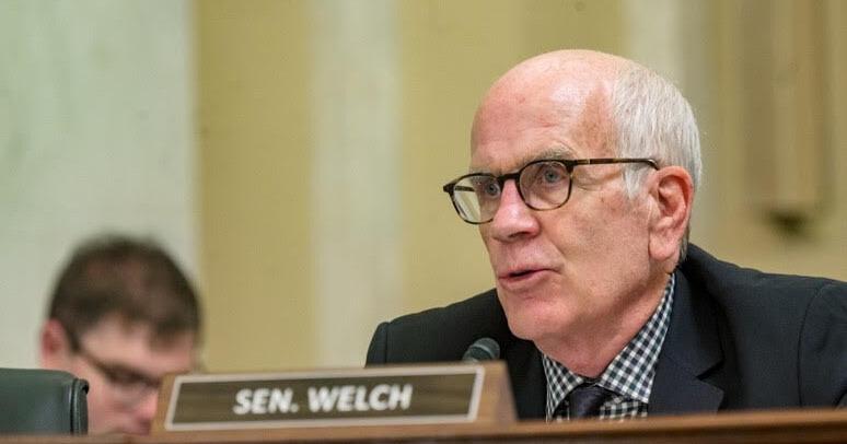 Sanders, Welch and others urge Trump to protect public assistance programs