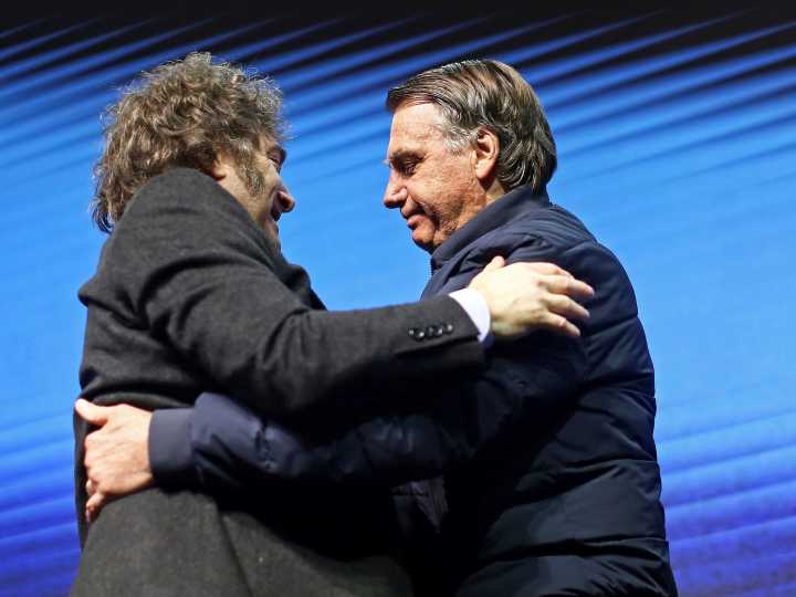 Jair Bolsonaro planeó pedir asilo al Gobierno de Javier Milei en 2024