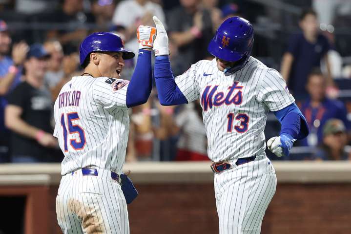 Luis Torrens drives in 5 to help Mets beat up on Phillies
