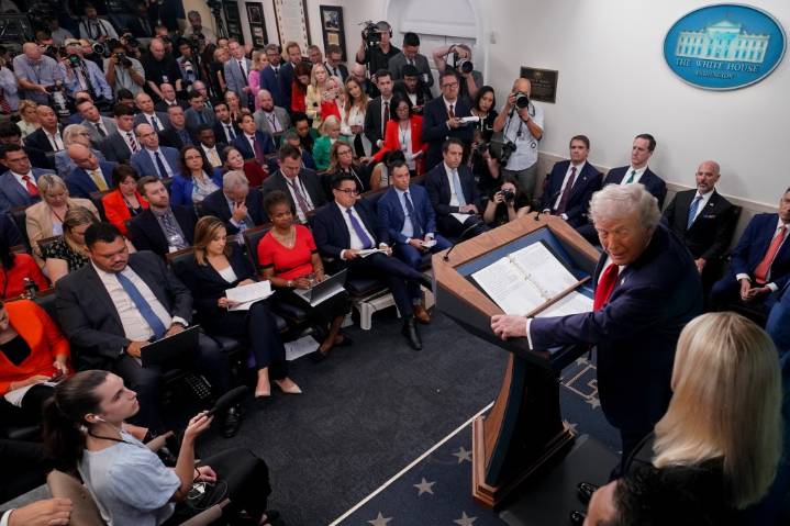 Donald Trump Nixes Idea Of Larger White House Briefing Room