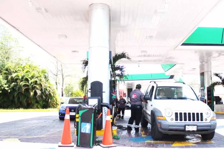 Claudia Sheinbaum aclara que desabasto de gasolina ya quedó resuelto
