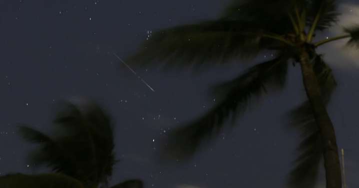 Venus and Jupiter appear close in the sky for summer’s best meteor shower