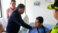 Imágenes: presidente Gustavo Petro visitó a policías heridos víctimas de ataque a helicóptero en Amalfi, Antioquia