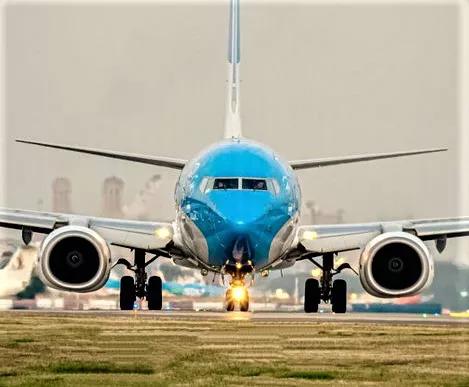 Aerolíneas Argentinas denunció a Atepsa por impedirle despegar a 9 vuelos programados