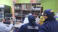 Incautan gran cantidad de cigarrillos  ilegales en licorerías de Comas