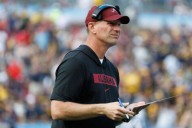 FSU Alum Issues Clear Warning to Kalen DeBoer on Alabama’s Past, Backs Thomas Castellanos’ Antics Florida State alum fans the heat as Kalen DeBoer’s Alabama gears up for their season opener against Mi