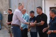 Los afectados por el incendio de Jarilla (Cáceres), a los Reyes: "Hay que cambiar el sistema"