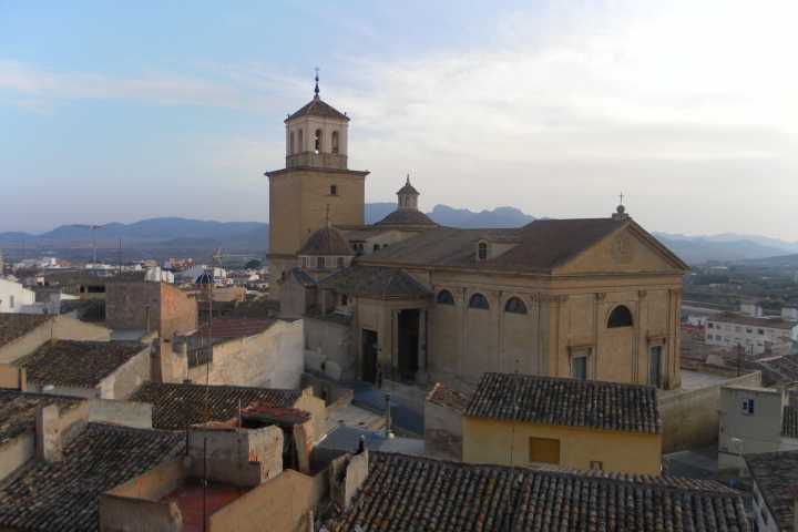 Spanish town ordered to end ban on religious festivals mainly impacting Muslims