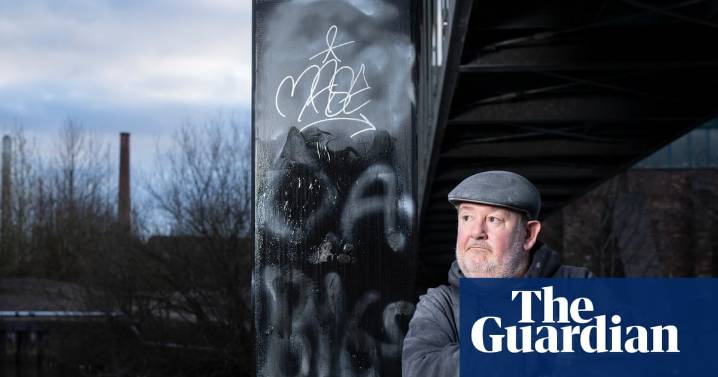 TV tonight: Johnny Vegas’s lovely public art project