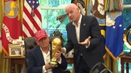 Gianni Infantino le dio la Copa del Mundo a Donald Trump: "El último fue Leo Messi. Y ahora usted, que es un ganador”