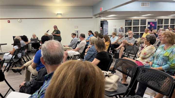 In crowded townhall meeting, consultant lays out plan to tackle concerning chemicals in Temple Terrace water