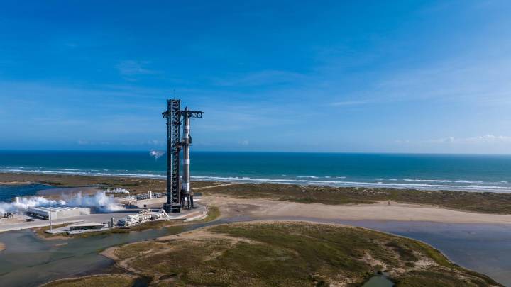 SpaceX intentará hoy el lanzamiento de Starship tras aplazarlo ayer por problemas técnicos