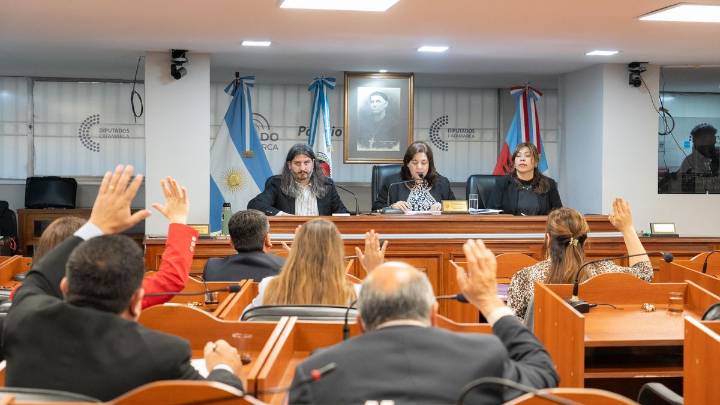 El Senado aprobó la creación del Archivo Audiovisual y un programa de acompañamiento jubilatorio