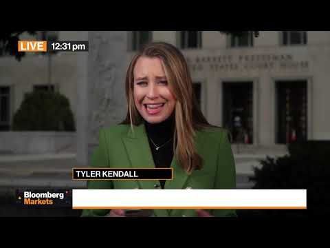 Fed’s Cook Emergency Hearing Ends Without a Ruling
