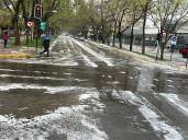 Insólita granizada cubrió las calles del plan y cerros de Valparaíso y Viña del Mar