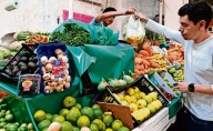 Sufren 2.3 millones de pobres inflación de más de 4%: Inegi