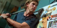 'Caught Stealing's Rotten Tomatoes Score Proves Austin Butler Is a Star