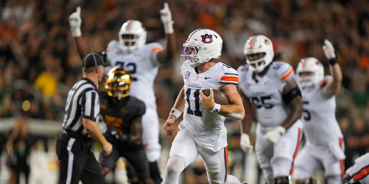 Auburn triumphant in season-opener against Baylor