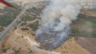 Un incendio en el municipio madrileño de Colmenar Viejo obliga a desalojar casas y construcciones aisladas