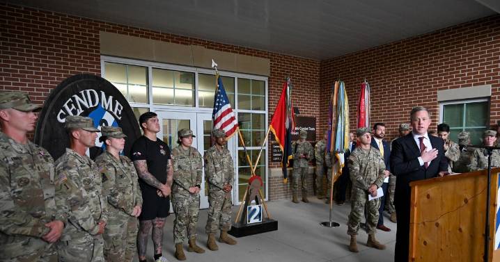 Six soldiers honored for heroism at Fort Stewart