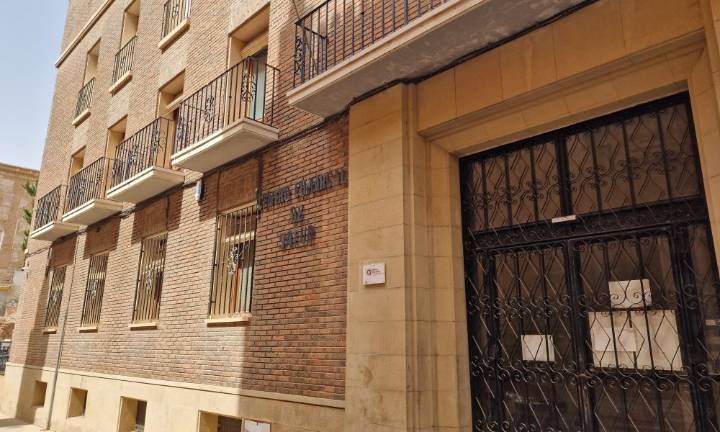 PSOE Lorca exige la rehabilitación inmediata del antiguo Centro Comarcal de Salud