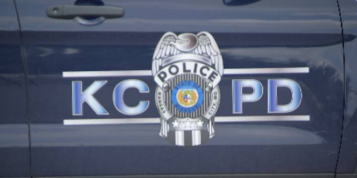 1 dead, 4 others injured after shooting near Kansas City’s Power & Light District