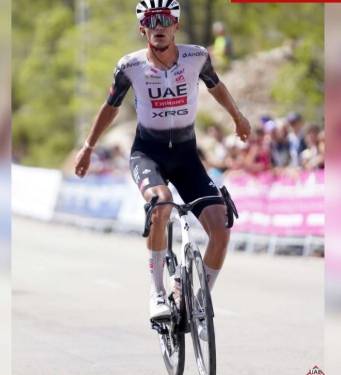 Isaac del Toro, fuera del ‘Top Ten’ en segunda etapa de la Vuelta a Burgos