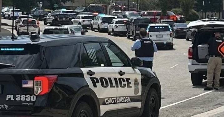 Students recall moments after receiving UTC potential shooter alert: calling parents, police escorts