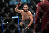 Simple way to watch UFC 319 Dricus Du Plessis vs. Khamzat Chimaev main card on ESPN Plus PPV today