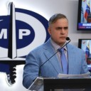 Tarek William Saab «La práctica de moto piruetas en vías públicas, se tiene que acabar»