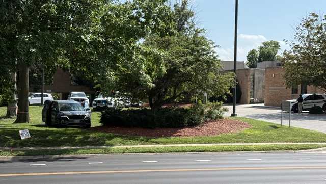 One person seriously injured during Omaha traffic stop