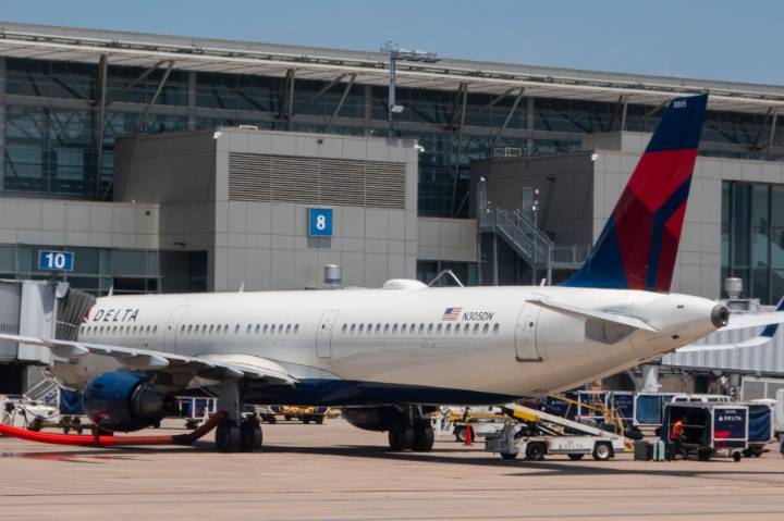 Delta Air Lines to open crew base in Austin, announces three new nonstop routes