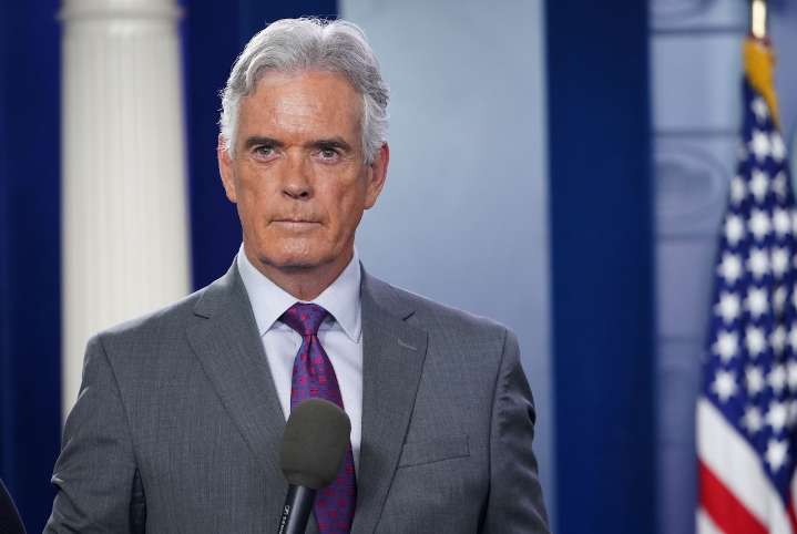 Fox News’ anchor off TV while battling ‘severe’ disease his doctors have never treated before